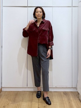 「アイテム（バングル/リストバンド）」を使った、ココさん（レディース・165cm）の秋コーディネート