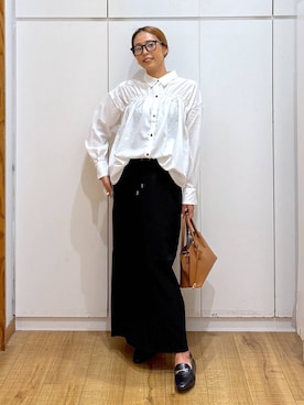 「アイテム（スカート）」を使った、ココさん（レディース・165cm・30代）の秋コーディネート