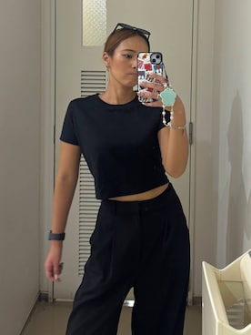 「アイテム（バレッタ/ヘアクリップ）」を使った、ココさん（レディース・165cm・30代）の秋コーディネート