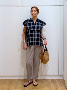 「アイテム（シャツ/ブラウス）」を使った、ココさん（レディース・165cm・30代）の夏コーディネート