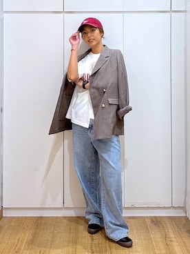 「アイテム（テーラードジャケット）」を使った、ココさん（レディース・165cm・30代）の秋コーディネート