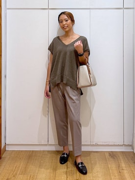 「アイテム（バングル/リストバンド）」を使った、ココさん（レディース・165cm）の秋コーディネート