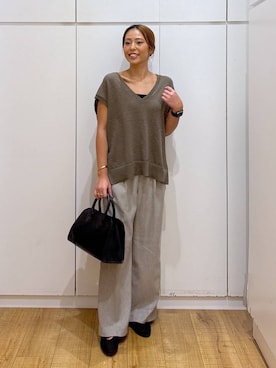 「アイテム（バングル/リストバンド）」を使った、ココさん（レディース・165cm）の秋コーディネート