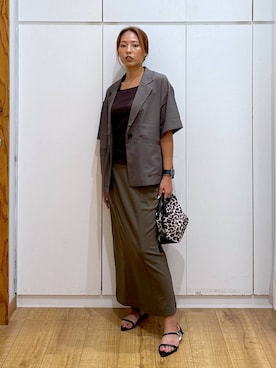 「アイテム（バングル/リストバンド）」を使った、ココさん（レディース・165cm・30代）の夏コーディネート