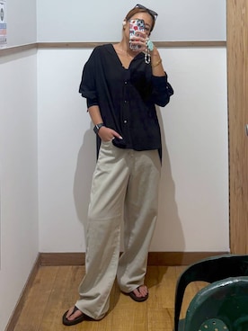 「アイテム（サンダル）」を使った、ココさん（レディース・165cm・30代）の秋コーディネート