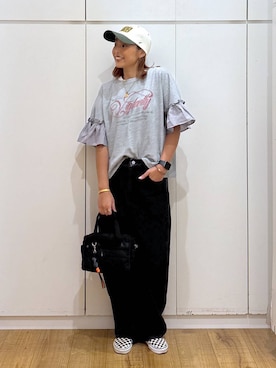 「GLOBAL WORK（グローバルワーク）のGOODデニムバギーパンツ/498388（デニムパンツ）」を使った、ココさん（レディース・165cm）の夏コーディネート