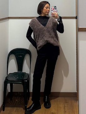「アイテム（ベスト）」を使った、ココさん（レディース・165cm・30代）の秋コーディネート