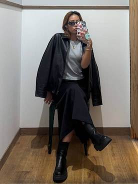 「アイテム（ブルゾン）」を使った、ココさん（レディース・165cm・30代）の秋コーディネート