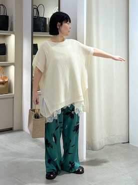 「Elura（エルーラ）のサテンプリントパンツ/621798（その他パンツ、グリーン系）」を使った、yamapii3さん（レディース・150cm）の夏コーディネート