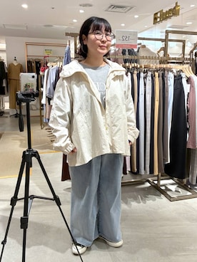 「Elura（エルーラ）の大人カラーワイドデニム＜低身長サイズあり＞/625552（デニムパンツ、ブルー系）」を使った、yamapii3さん（レディース・150cm）の春コーディネート