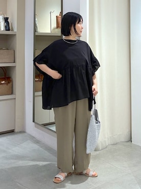 「Elura（エルーラ）の異素材切り替えフリルプルオーバー/621795（Tシャツ/カットソー、ブラック系）」を使った、yamapii3さん（レディース・150cm）の夏コーディネート