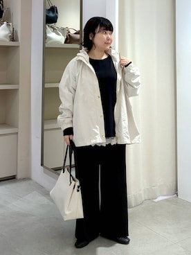 「Elura（エルーラ）のサマ見えリラクシーセミワイドパンツ/580458（その他パンツ、ブラック系）」を使った、yamapii3さん（レディース・150cm）の春コーディネート