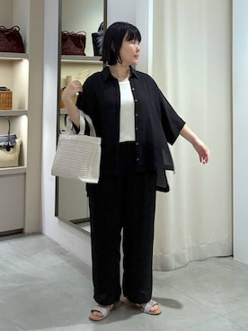 「Elura（エルーラ）のサラサラサマーギャザーパンツ/451127（その他パンツ、ブラック系）」を使った、yamapii3さん（レディース・150cm）の夏コーディネート