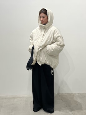 「アイテム（スリッポン）」を使った、momokaさん（レディース・158cm）の冬コーディネート