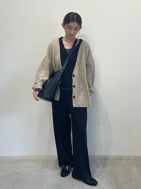 「select MOCA（セレクトモカ）のアイテム（ローファー）」を使った、momokaさん（レディース・158cm）の秋コーディネート