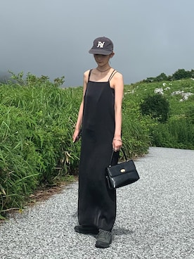 「アイテム（チューブトップ）」を使った、momokaさん（レディース・158cm）の夏コーディネート