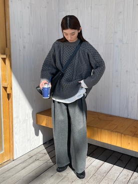 「アイテム（ローファー）」を使った、momokaさん（レディース・158cm）の秋コーディネート