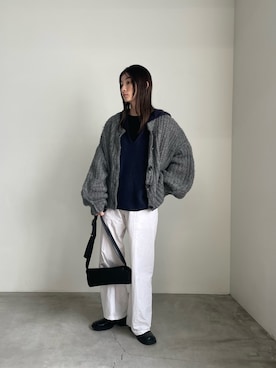 「ニットカーディガン」｜「アイテム（スリッポン）」を使った、momokaさん（レディース・158cm）の秋コーディネート