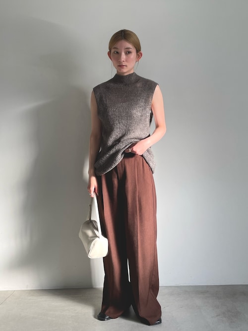ノースリーブタートルネックニット 焦茶色 タートルネック ニット トップス[品番：II000006275]｜Miniministore
