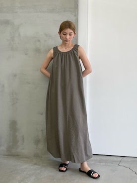 「select MOCA by son（セレクトモカバイソン）のサッカーチェックバルーンワンピース【by SON】（ワンピース、ベージュ系）」を使った、momokaさん（レディース・158cm）の春コーディネート