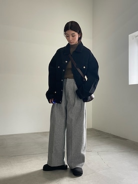 「アイテム（スリッポン）」を使った、momokaさん（レディース・158cm）の秋コーディネート