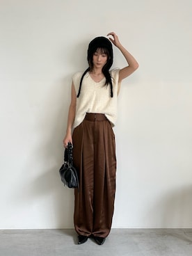 「アイテム（スラックス）」を使った、momokaさん（レディース・158cm）の秋コーディネート