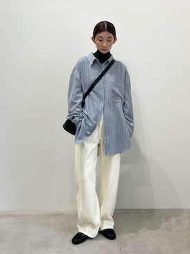 「アイテム（ローファー）」を使った、momokaさん（レディース・158cm）の秋コーディネート