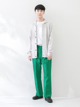 「ニットカーディガン」｜「アイテム（ブルゾン）」を使った、sakasaさん（メンズ・180cm）の春コーディネート