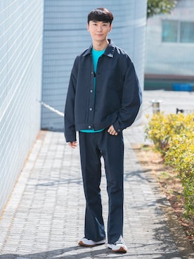 「スリットパンツ」｜「アイテム（ブルゾン）」を使った、sakasaさん（メンズ・180cm）の冬コーディネート