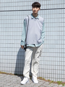 ニット セーターを使った レイヤードスタイル のメンズ人気ファッションコーディネート Wear