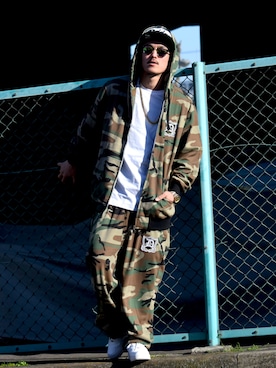 DJドリームスさんのコーディネート