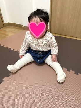 「Birthday（バースデイ）のアイテム（トップス、ベージュ系）」を使った、せっちゃんさん（キッズ・70cm）の春コーディネート