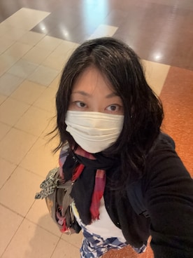「Vivienne Westwood red label（ヴィヴィアン ウエストウッドレッドレーベル）のアイテム（カーディガン/ボレロ、ブラック系）」を使った、Sayakaさん（レディース・169cm）の春コーディネート