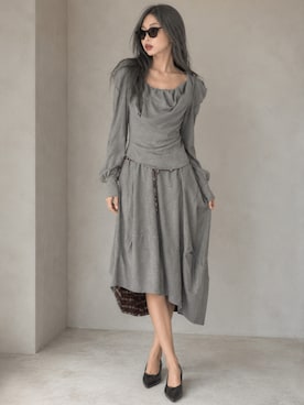 Vivienne Westwoodのスカートを使った人気ファッションコーディネート