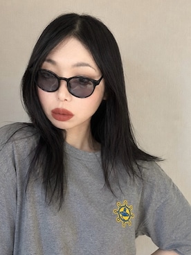 「Vivienne Westwood MAN（ヴィヴィアンウエストウッドマン）のアイテム（Tシャツ/カットソー、グレー系）」を使った、Sayakaさん（レディース・169cm）の春コーディネート