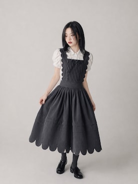 「heihei_officialのアイテム（ワンピース、ブラック系）」を使った、Sayakaさん（レディース・169cm）の春コーディネート