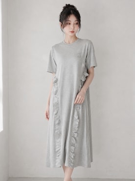 「UNIQLO（ユニクロ）のアイテム（ワンピース、グレー系）」を使った、Sayakaさん（レディース・169cm）の春コーディネート