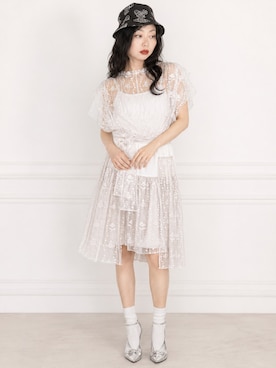 「Vivienne Westwood MAN（ヴィヴィアンウエストウッドマン）のアイテム（トップス、ホワイト系）」を使った、Sayakaさん（レディース・169cm）の夏コーディネート