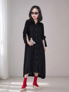 「Vivienne Westwood（ヴィヴィアンウエストウッド）のアイテム（ワンピース、ブラック系）」を使った、Sayakaさん（レディース・169cm）の春コーディネート