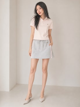 Vivienne Westwoodのスカートを使った人気ファッションコーディネート