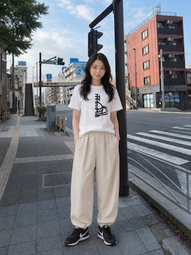 「NIKE（ナイキ）のアイテム（スニーカー、ブラック系）」を使った、Sayakaさん（レディース・169cm）の夏コーディネート