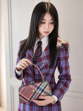 「Vivienne Westwood（ヴィヴィアンウエストウッド）のアイテム（ジャケット/アウター、その他）」を使った、Sayakaさん（レディース・169cm）の春コーディネート