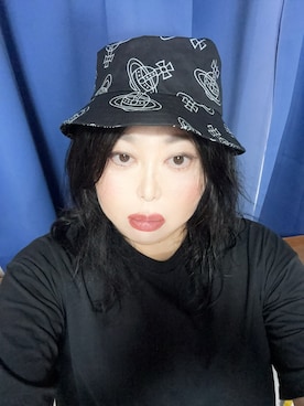 「ヴィヴィアンウエストウッド」｜Sayakaさん（レディース・169cm）の春コーディネート