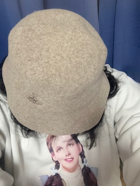 「アイテム（帽子）」を使った、Sayakaさん（レディース・169cm）の秋コーディネート