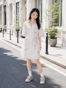 「Vivienne Westwood（ヴィヴィアンウエストウッド）のアイテム（ワンピース、ホワイト系）」を使った、Sayakaさん（レディース・169cm）の夏コーディネート