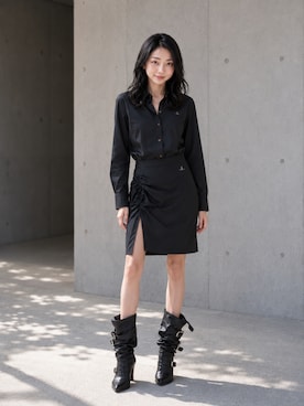 「Vivienne Westwood（ヴィヴィアンウエストウッド）のアイテム（トップス、ブラック系）」を使った、Sayakaさん（レディース・169cm）の夏コーディネート