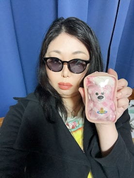 「Vivienne Westwood（ヴィヴィアンウエストウッド）のアイテム（その他小物、ピンク系）」を使った、Sayakaさん（レディース・169cm）の春コーディネート
