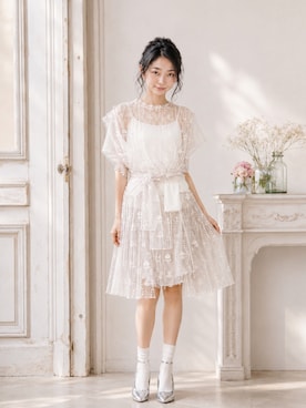Vivienne Westwoodのスカートを使った人気ファッションコーディネート