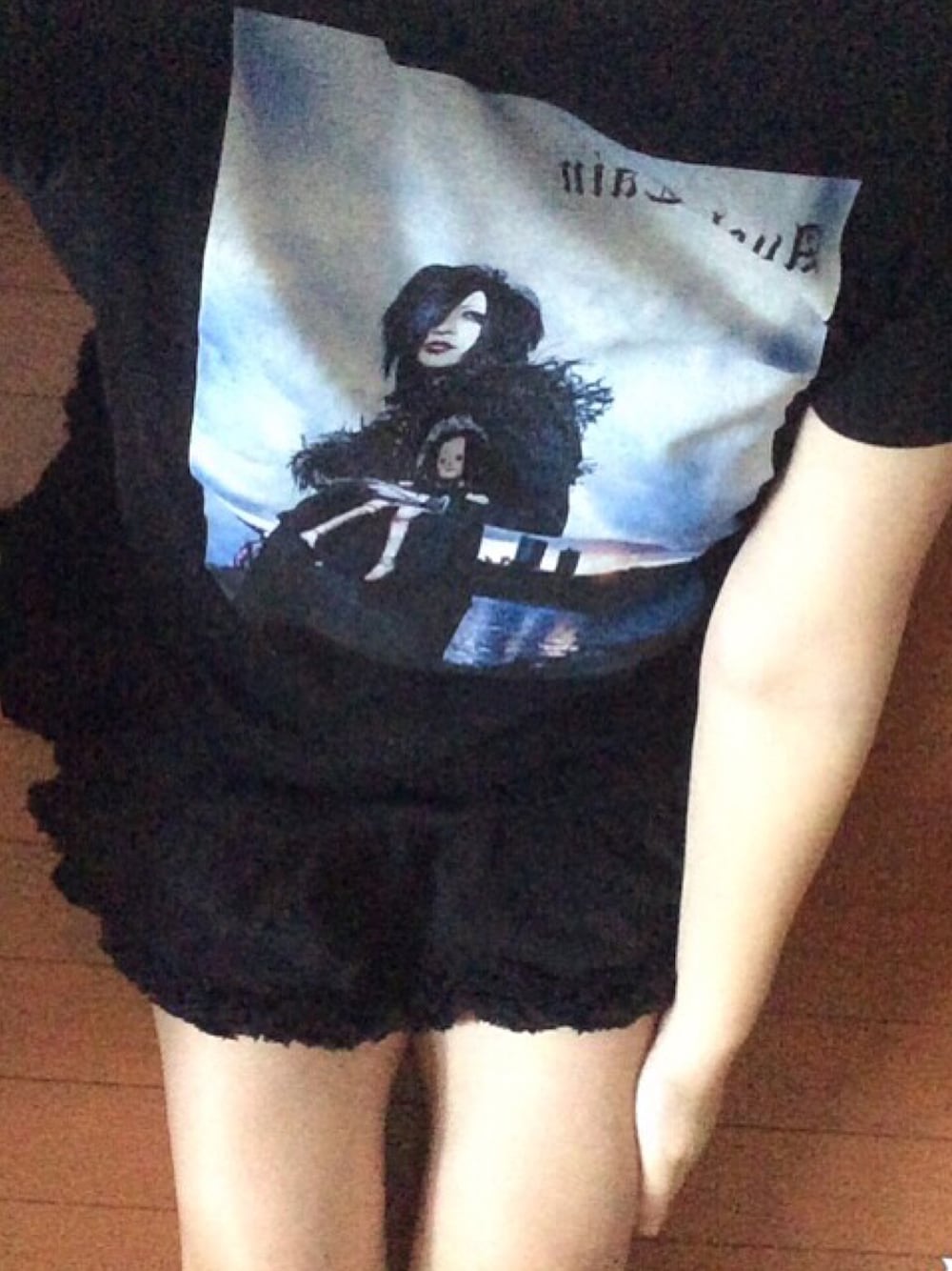 「AvelCain、WC、夏ルックで気分アップ、Tシャツ、スカート」｜「AvelCainのアイテム（Tシャツ/カットソー、ブラック系）」を使った、ൠ 𝐒𝐀𝐘𝐀𝐊𝐀..̯ ᵕ̈さん（骨格ナチュラル・レディース・169cm）の夏コーディネートの1枚目の写真
