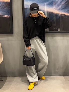 「COLONY 2139（コロニートゥーワンスリーナイン）のアイテム（Tシャツ/カットソー）」を使った、myu0425さん（レディース・163cm）の秋コーディネート